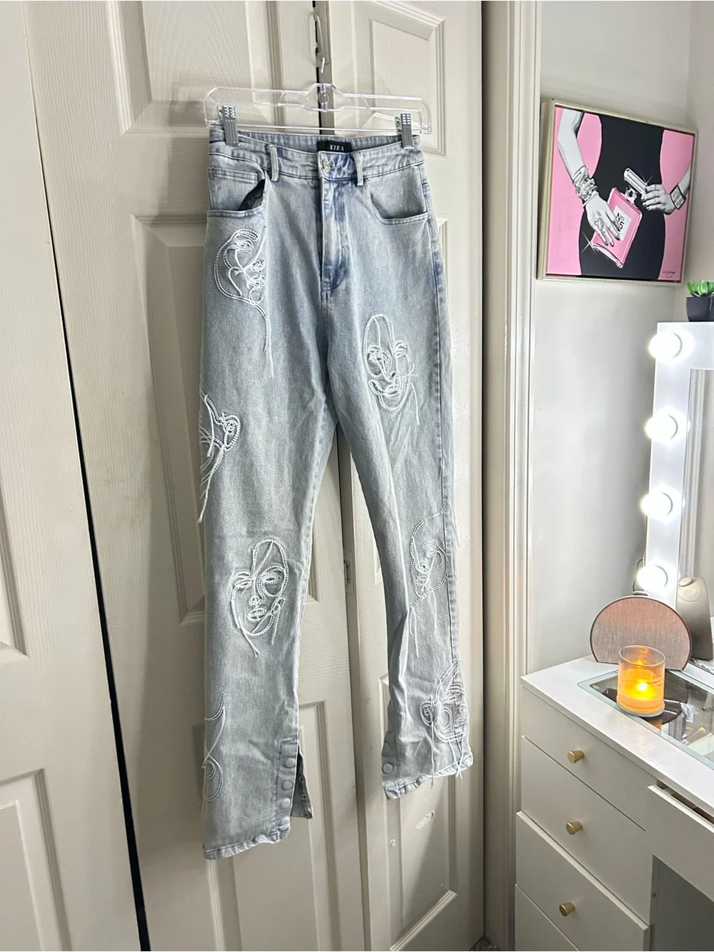 AKIRA Light Blue Washed Denim Jeans with White Label